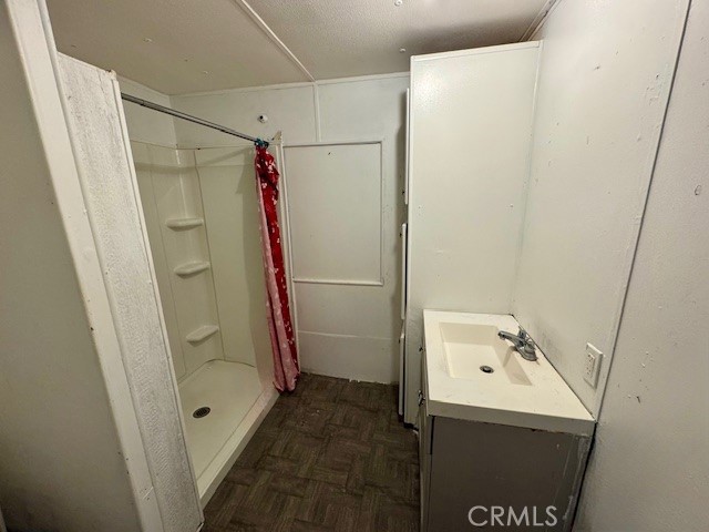 15798 Slover Avenue Fontana, CA 92337 - Photo 13 of 17