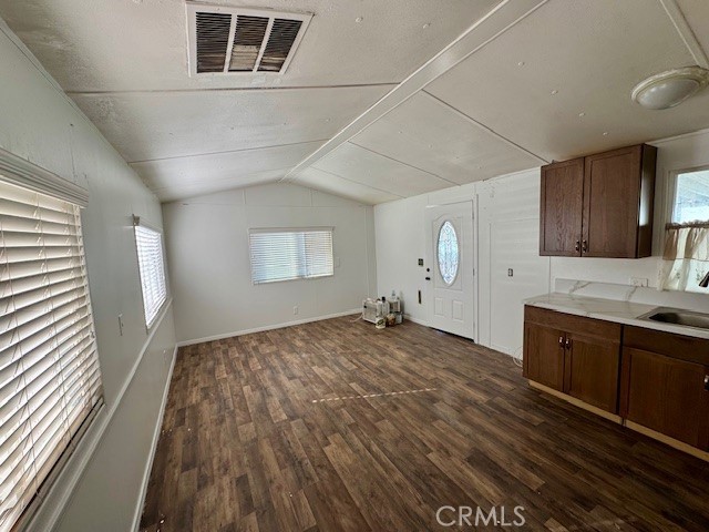 15798 Slover Avenue Fontana, CA 92337 - Photo 7 of 17