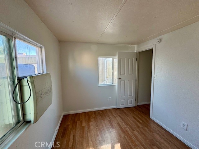 15798 Slover Avenue Fontana, CA 92337 - Photo 10 of 17 bedroom 1