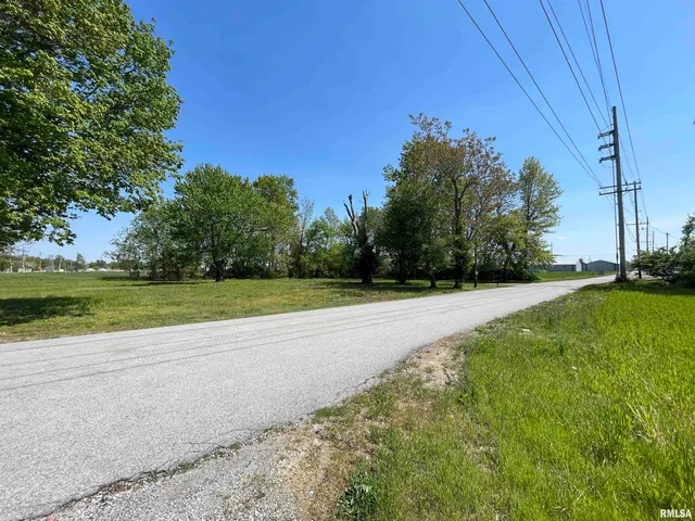 $425,000 | 2011 Morgan Avenue, Marion, IL 62959