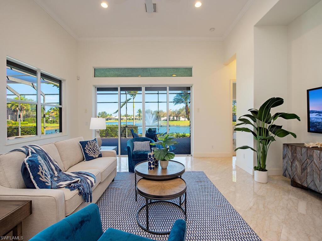 427 Terracina Way Naples, FL 34119 - Photo 8 of 17