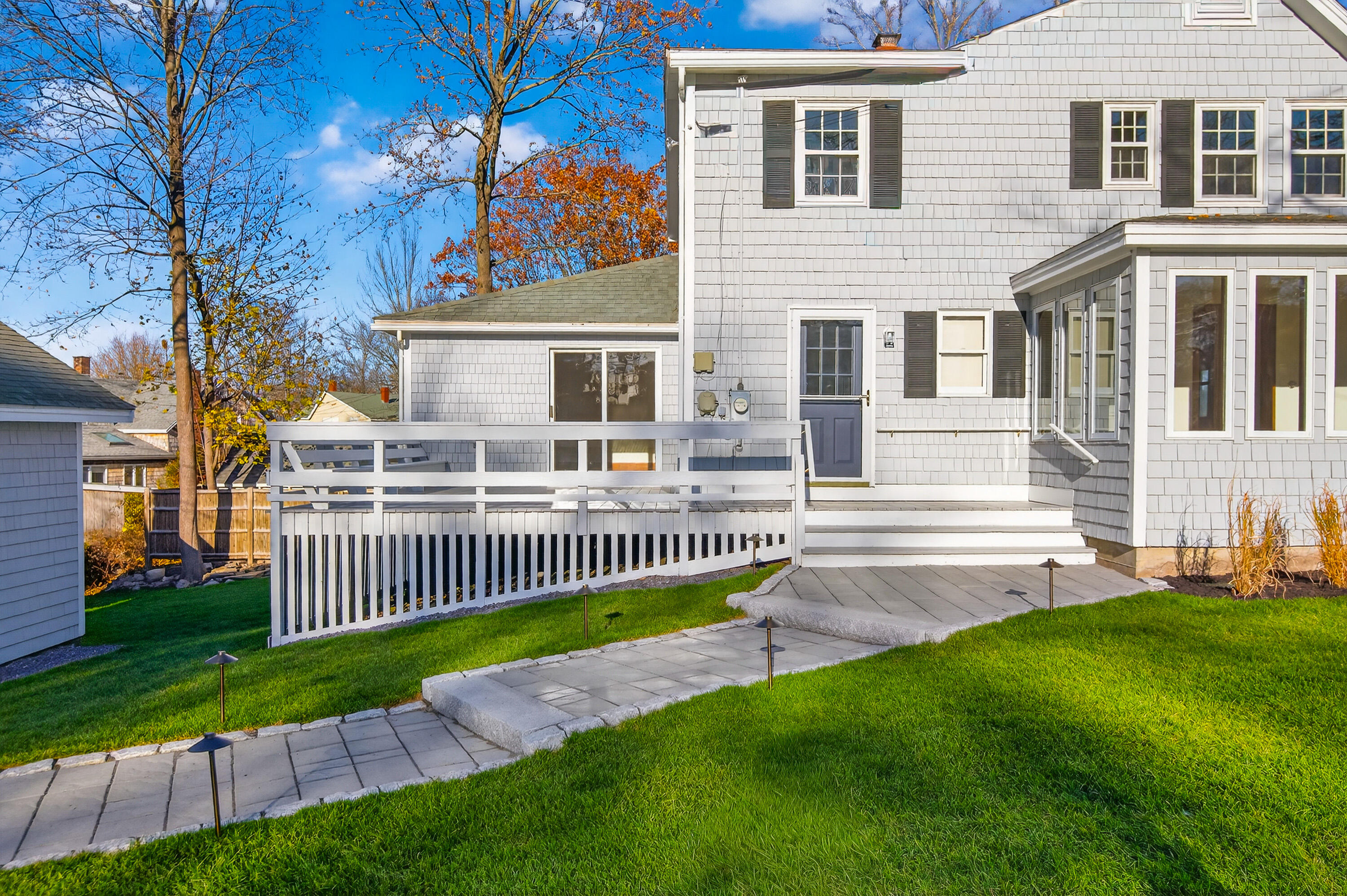 83 Loveitts Field Road South Portland, ME 04106 - Photo 10 of 60 121_83LoveittsFieldRd_MorneauStudios_pri