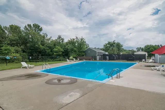 $185,800 | 170 East Hadley Road, Unit 87, Amherst, MA 01002