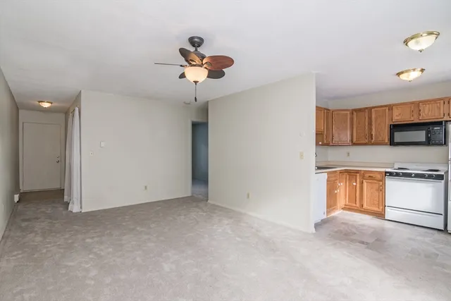 $185,800 | 170 East Hadley Road, Unit 87, Amherst, MA 01002