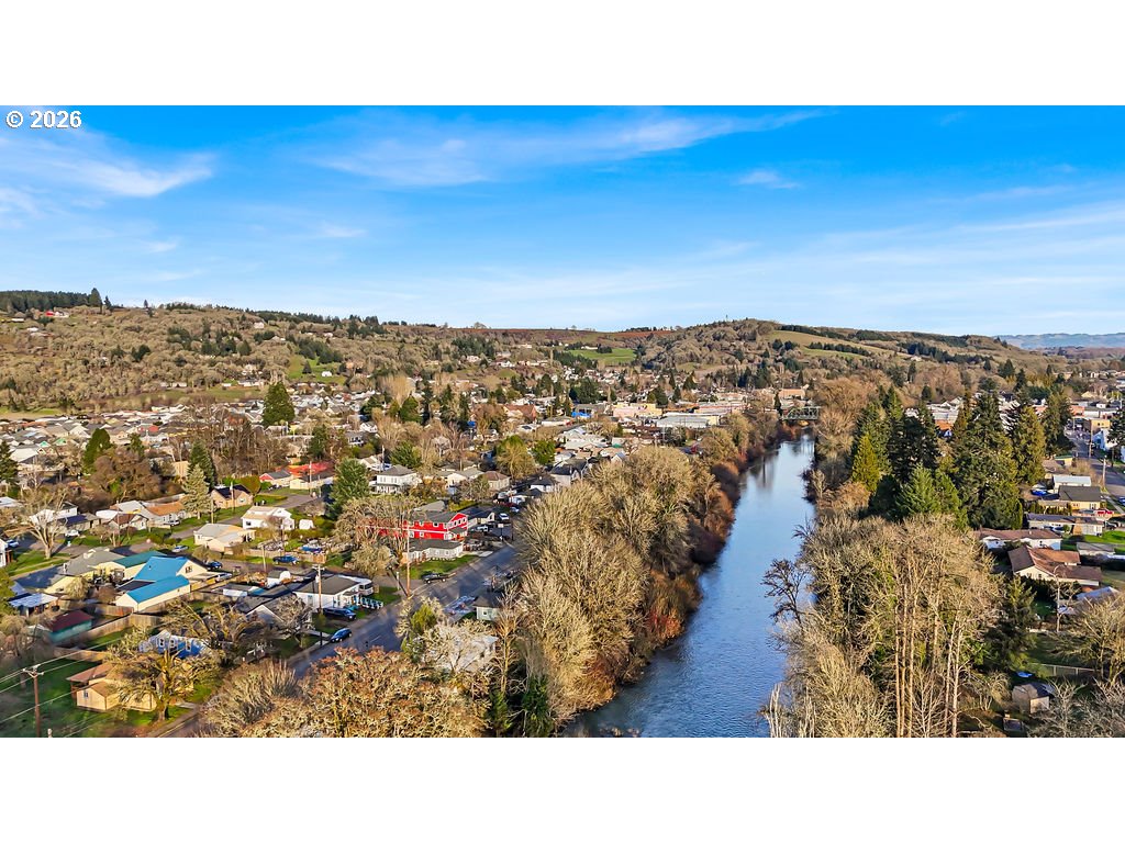 519 West Main Street Sheridan, OR 97378 - Photo 33 of 41 a view of a city