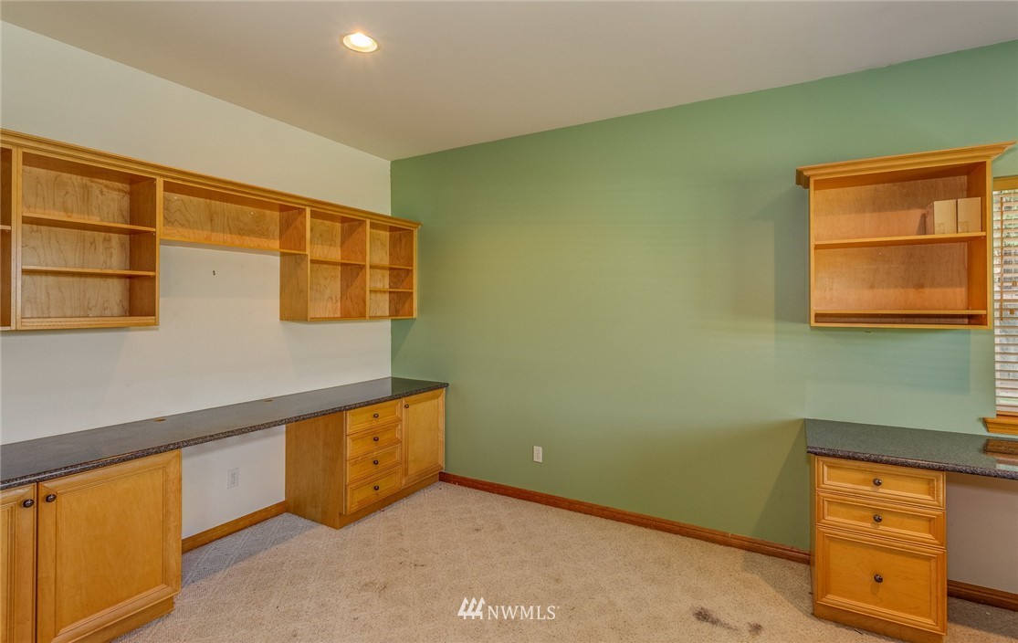 9182 Bloom Road Lynden, WA 98264 - Photo 14 of 25