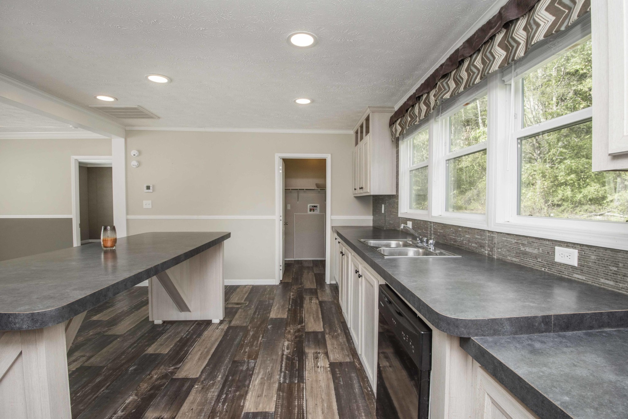 335 Howard Road Loudon, TN 37774 - Photo 6 of 37 Gallery Image 6