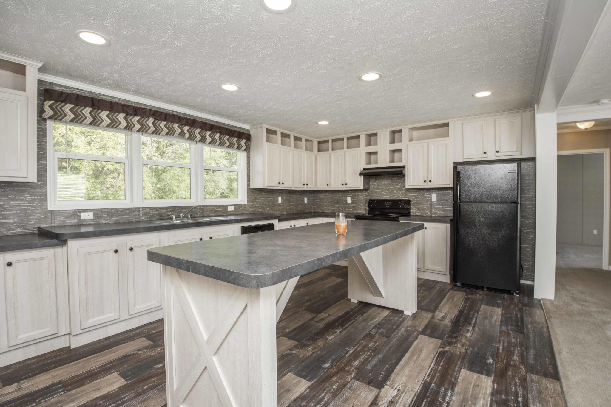335 Howard Road Loudon, TN 37774 - Photo 8 of 37 Gallery Image 8