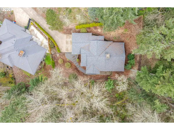 $799,900 | 1862 East 43rd Avenue, Eugene, OR 97405