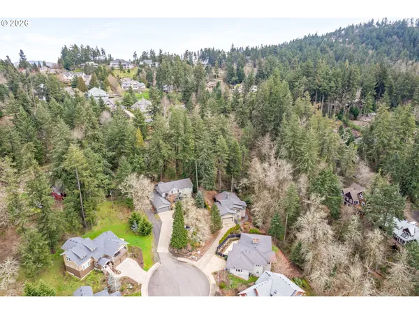 $799,900 | 1862 East 43rd Avenue, Eugene, OR 97405