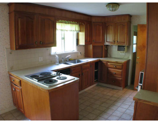 42 Brooklawn Road Wilbraham, MA 01095 - Photo 3 of 12 Gallery Image 3