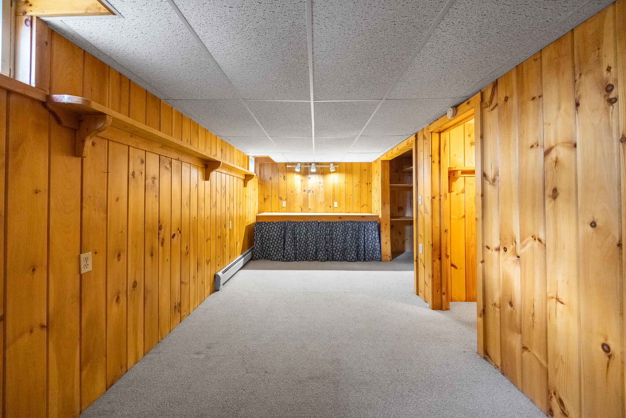 225 Annis Road Hermon, ME 04401 - Photo 43 of 48 Annis Rd Interiors-10