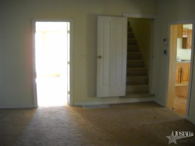 16825 Zubrick Road Roanoke, IN 46783 - Photo 16 of 20 Gallery Image 16