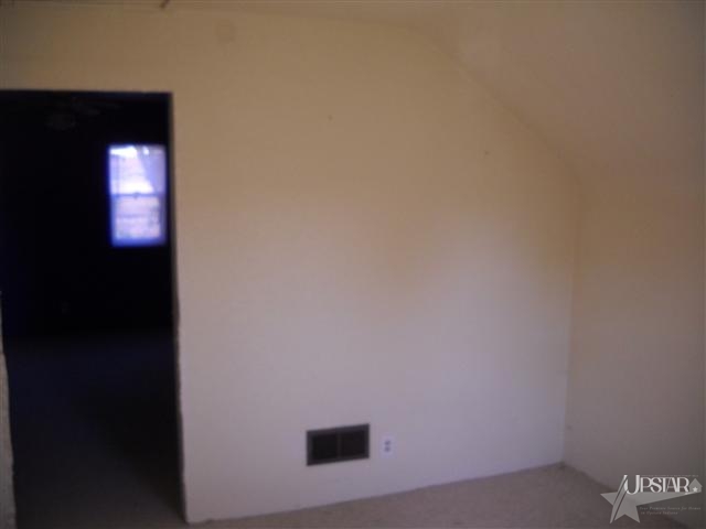 16825 Zubrick Road Roanoke, IN 46783 - Photo 18 of 20 Gallery Image 18