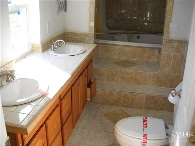 16825 Zubrick Road Roanoke, IN 46783 - Photo 8 of 20 Gallery Image 8