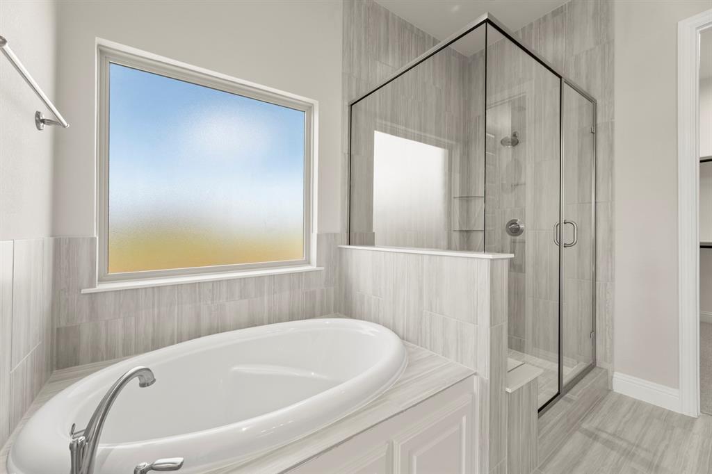 1424 Rio Grande Street Van Alstyne, TX 75495 - Photo 16 of 35 16. 1424 Rio Grande - Bath