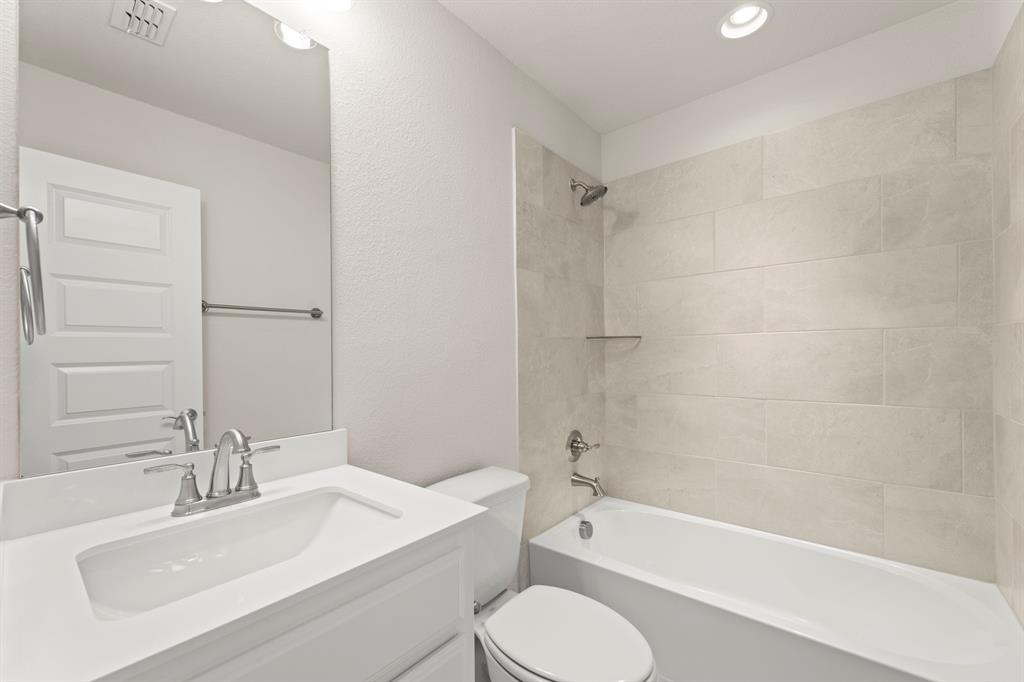 1424 Rio Grande Street Van Alstyne, TX 75495 - Photo 23 of 35 23. 1424 Rio Grande - 3RD Bath