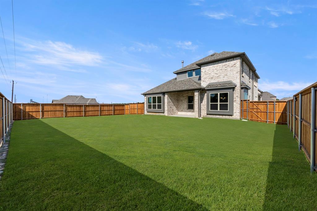 1424 Rio Grande Street Van Alstyne, TX 75495 - Photo 26 of 35 27. 1424 Rio Grande - Back (2)