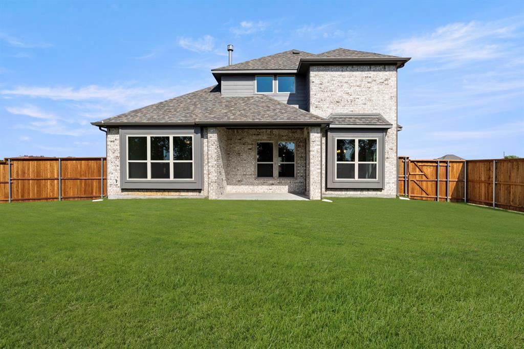 1424 Rio Grande Street Van Alstyne, TX 75495 - Photo 27 of 35 26. 1424 Rio Grande - Back