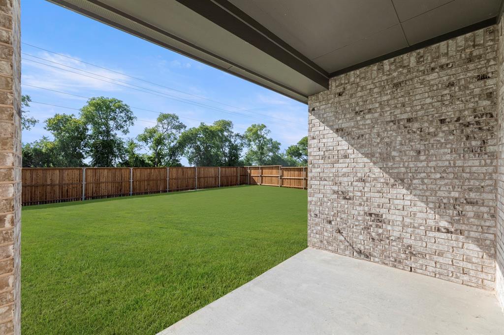 1424 Rio Grande Street Van Alstyne, TX 75495 - Photo 34 of 36 25. 1424 Rio Grande - Patio