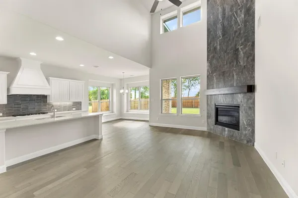 $650,990 | 1424 Rio Grande Street, Van Alstyne, TX 75495