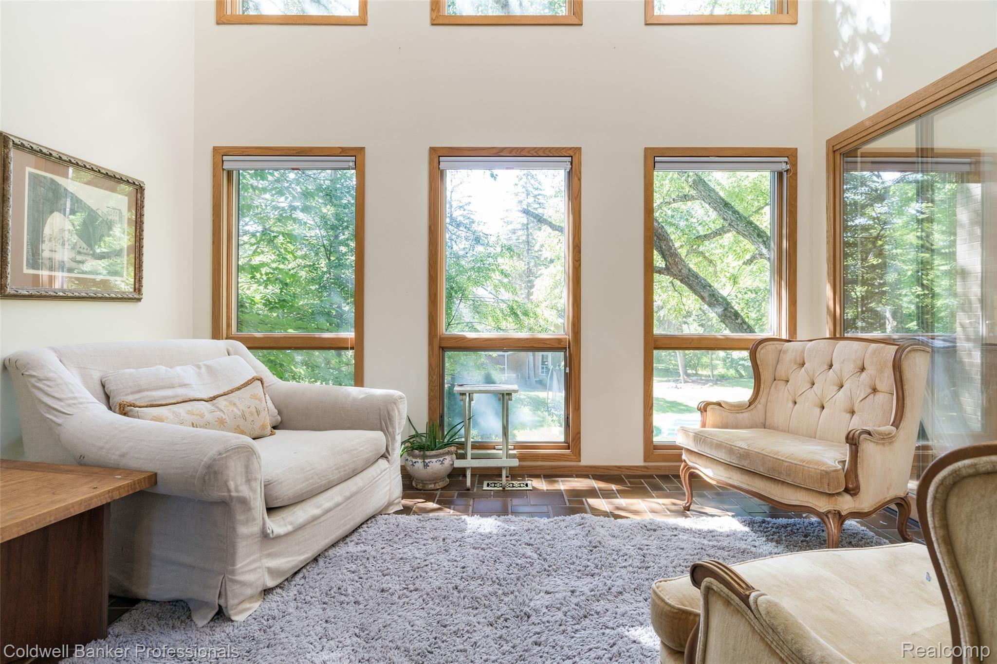 41529 Fallbrook Road Northville, MI 48167 - Photo 9 of 23 Fallbrook Sun Room.jpg