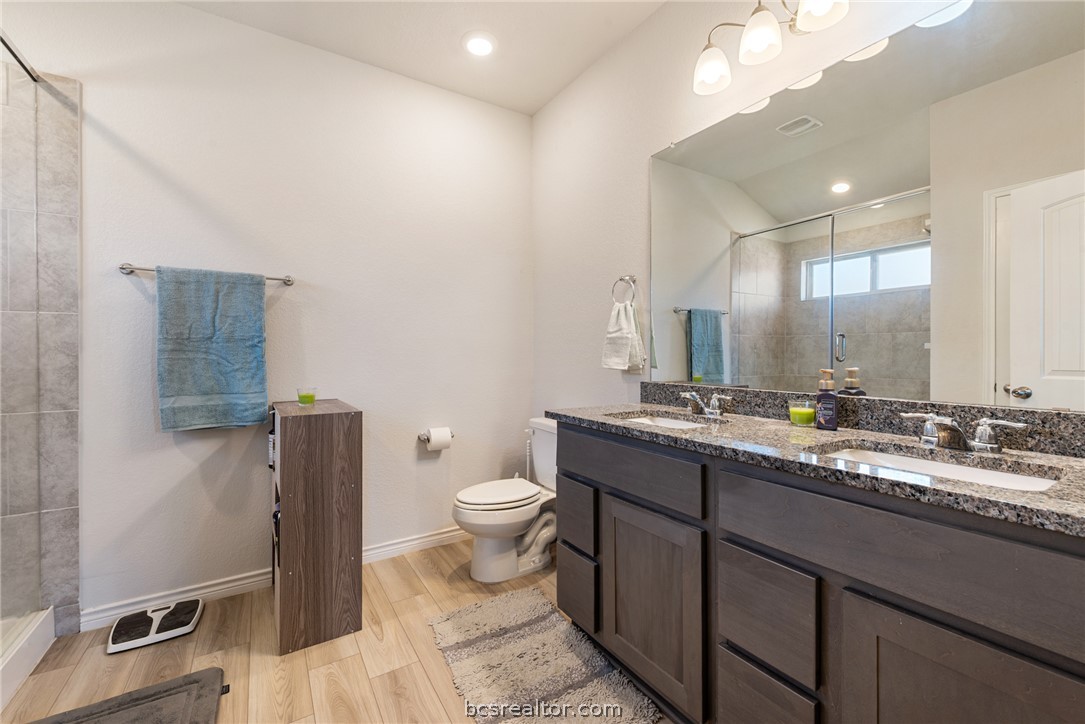 5222 Montague Loop Bryan, TX 77807 - Photo 13 of 26