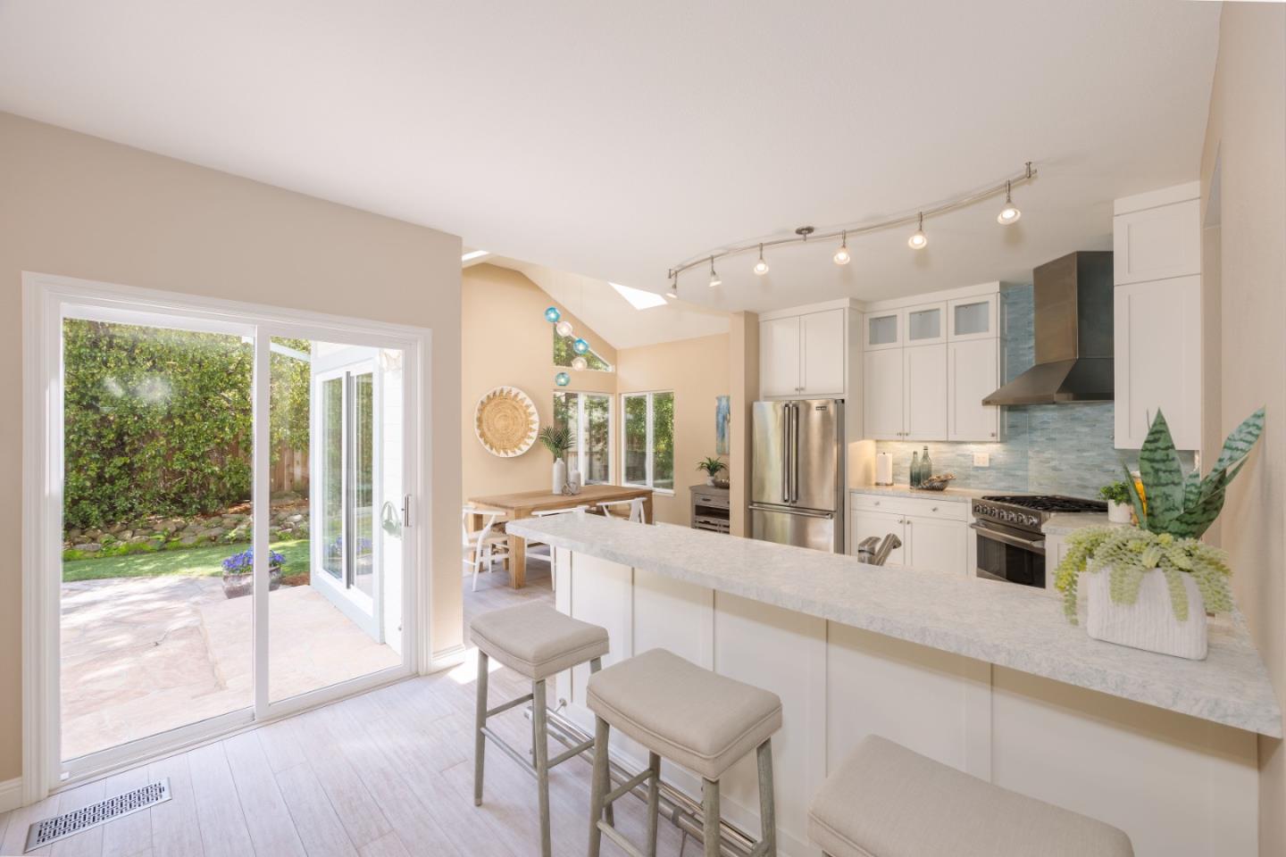 210 Turnberry Road Half Moon Bay, CA 94019 - Photo 12 of 39 Gallery Image 12