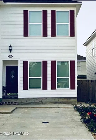 $1,495 | 108 Appleoak Avenue, Unit B, Lafayette, LA 70506