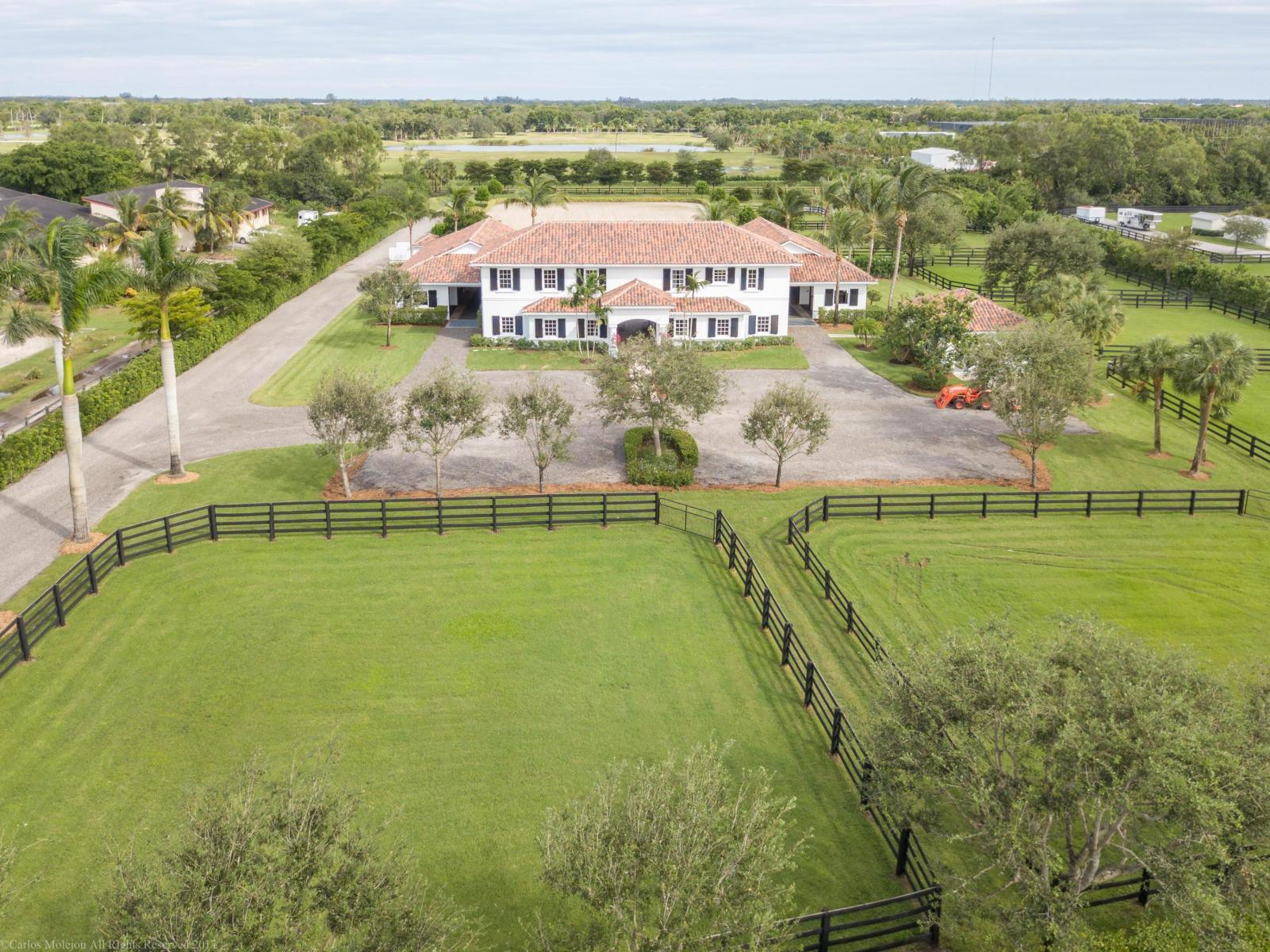 4700 Stables Way Wellington, FL 33414 - Photo 2 of 85 20171026193603574794000000-o