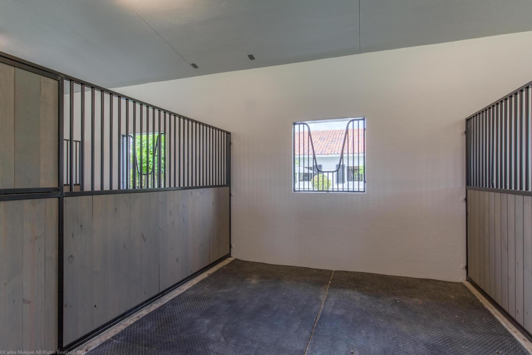 4700 Stables Way Wellington, FL 33414 - Photo 32 of 85 20171026192212514318000000-o