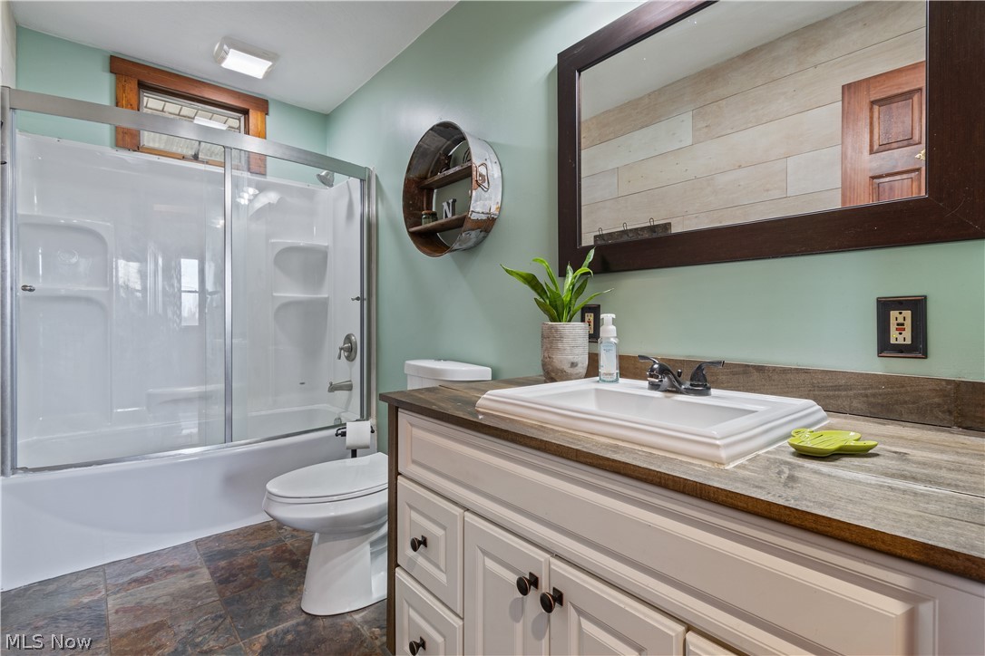 8095 Rodgers Road Lodi, OH 44254 - Photo 14 of 25 Gallery Image 14