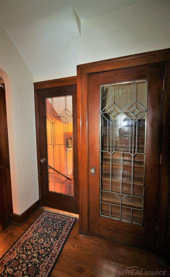 867 Barrington Road Grosse Pointe Park, MI 48230 - Photo 31 of 53