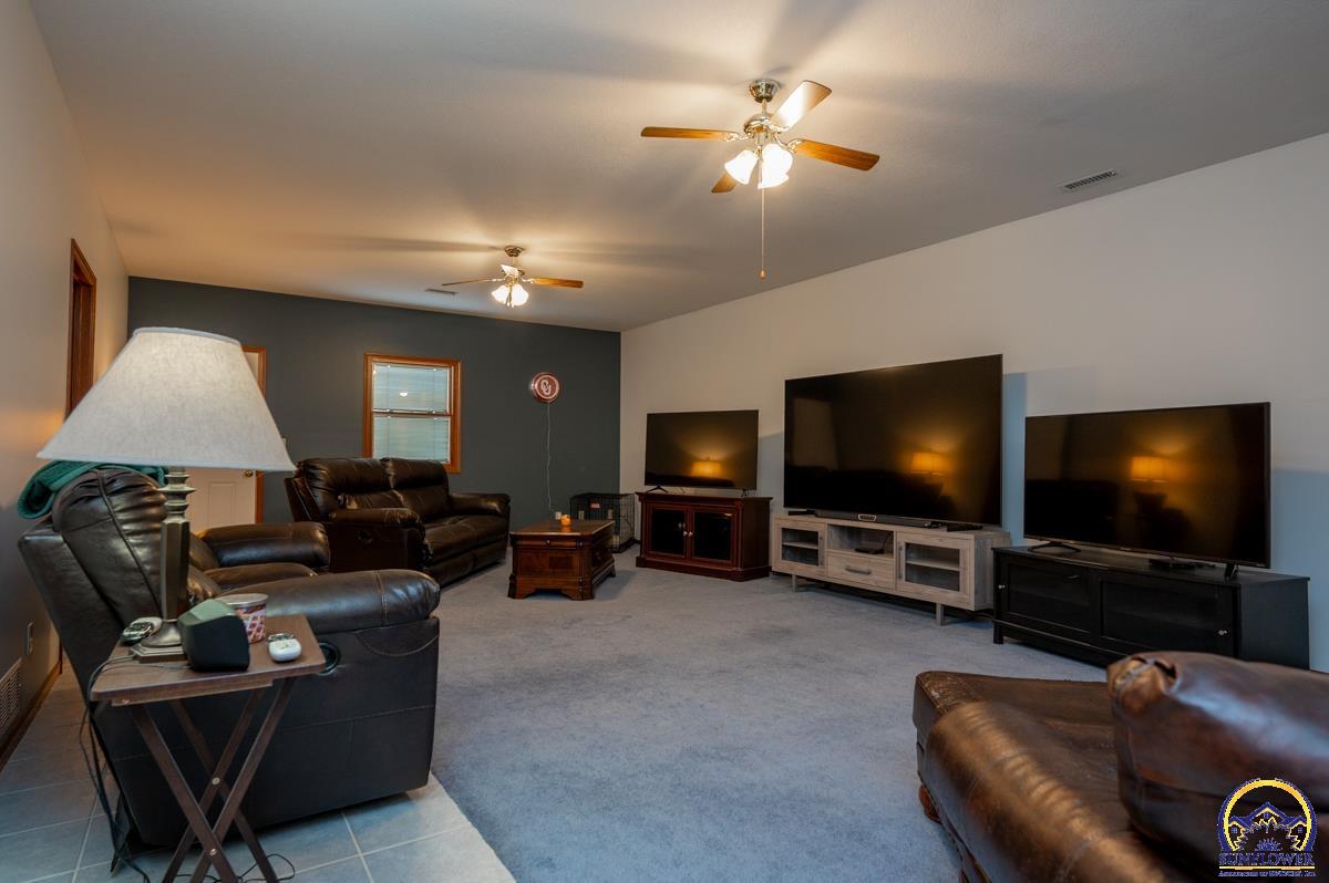 13223 Blue Mound Road Valley Falls, KS 66088 - Photo 33 of 43