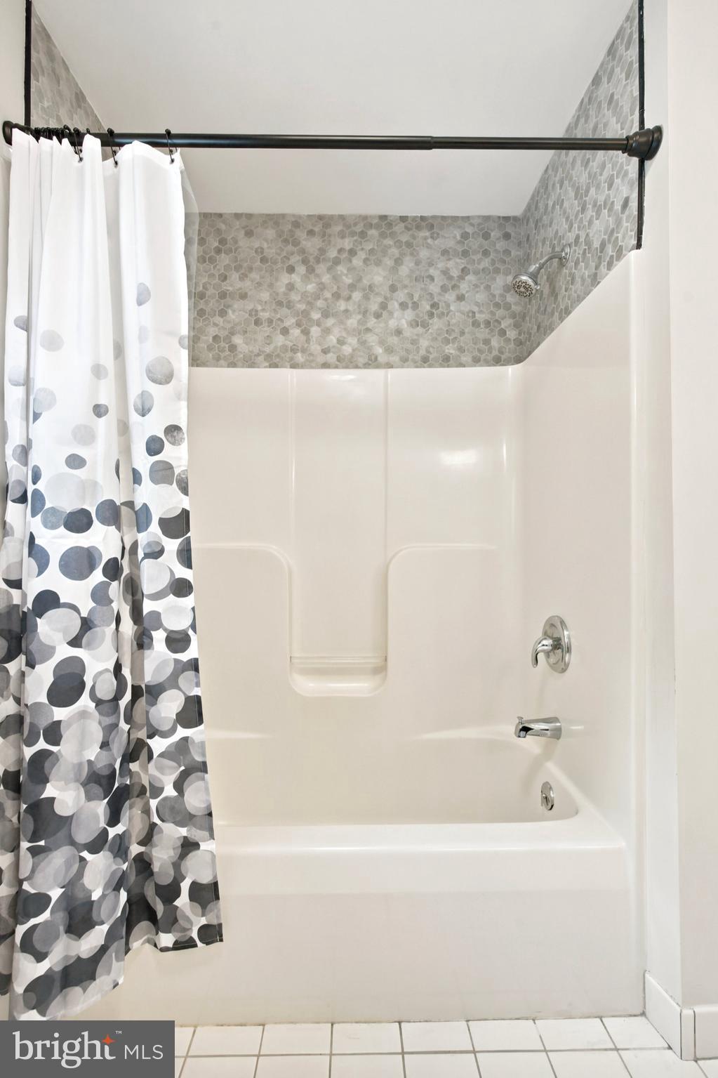 1734 East Butler Pike Ambler, PA 19002 - Photo 31 of 35 Hall Full Bath Shower