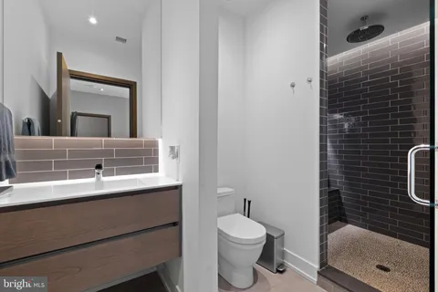 $3,395,000 | 113-115 Arch Street, Unit PH2, Philadelphia, PA 19106
