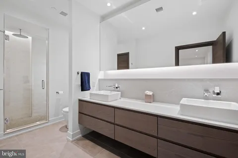 $3,395,000 | 113-115 Arch Street, Unit PH2, Philadelphia, PA 19106