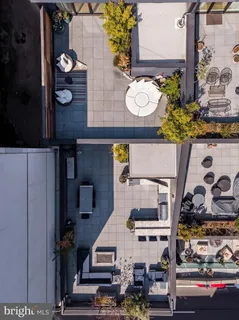 $3,395,000 | 113-115 Arch Street, Unit PH2, Philadelphia, PA 19106