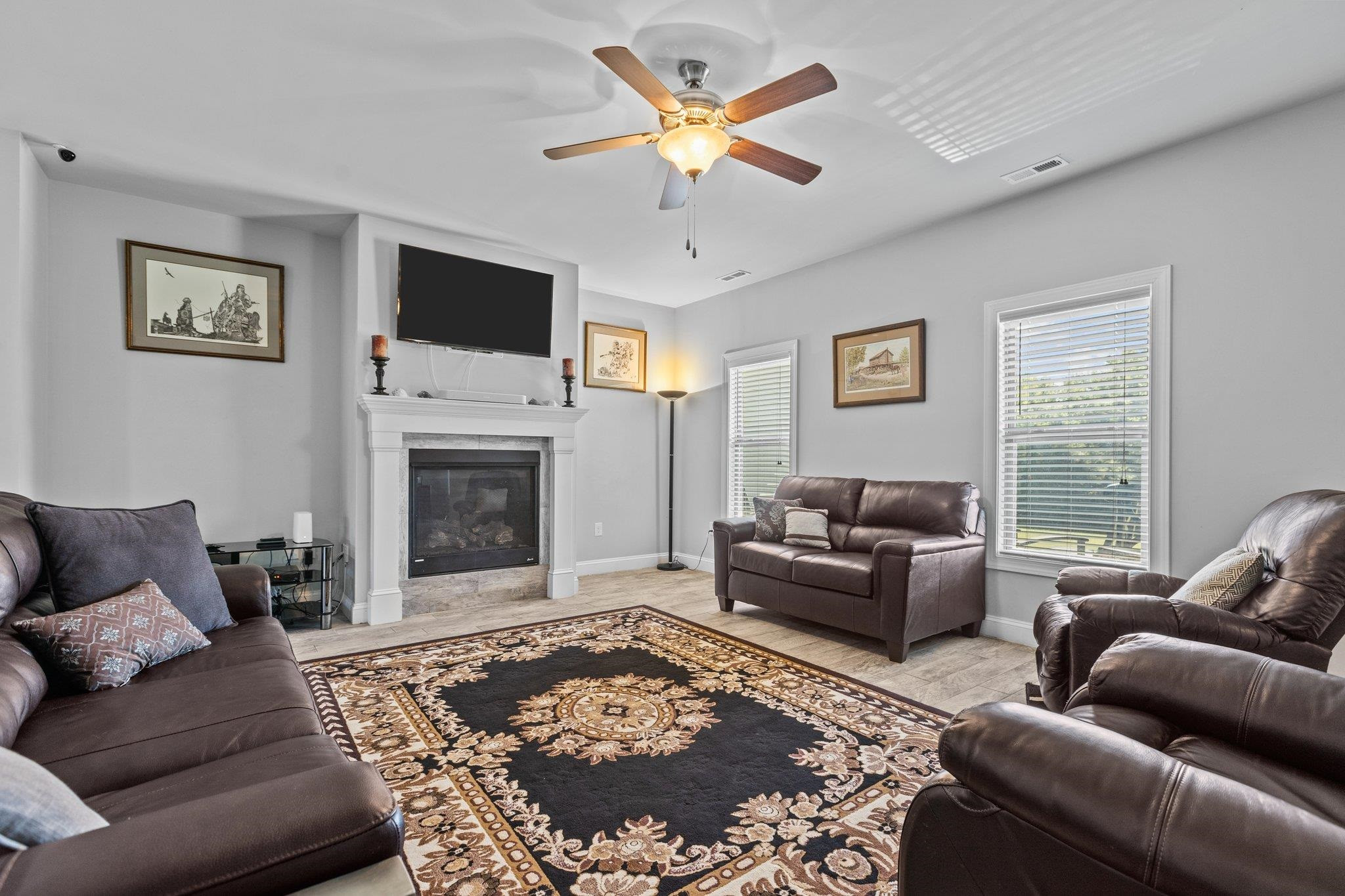 312 P G Pearce Road Zebulon, NC 27597 - Photo 9 of 57 Large Living Room
