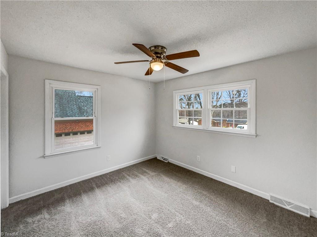 2560 Wallingford Road Northeast Winston-Salem, NC 27101 - Photo 11 of 23