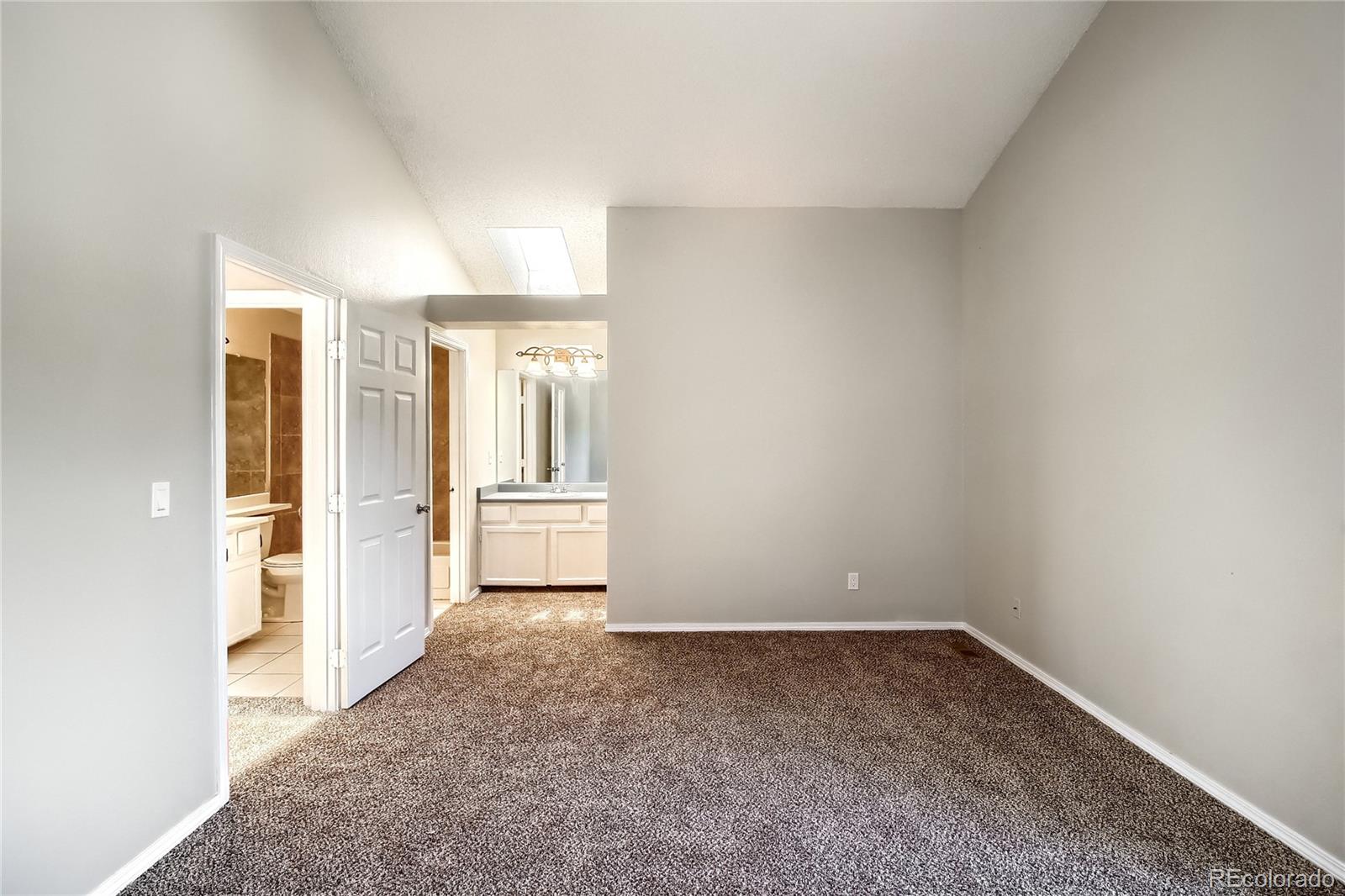 882 Thames Street Highlands Ranch, CO 80126 - Photo 18 of 35 Gallery Image 18