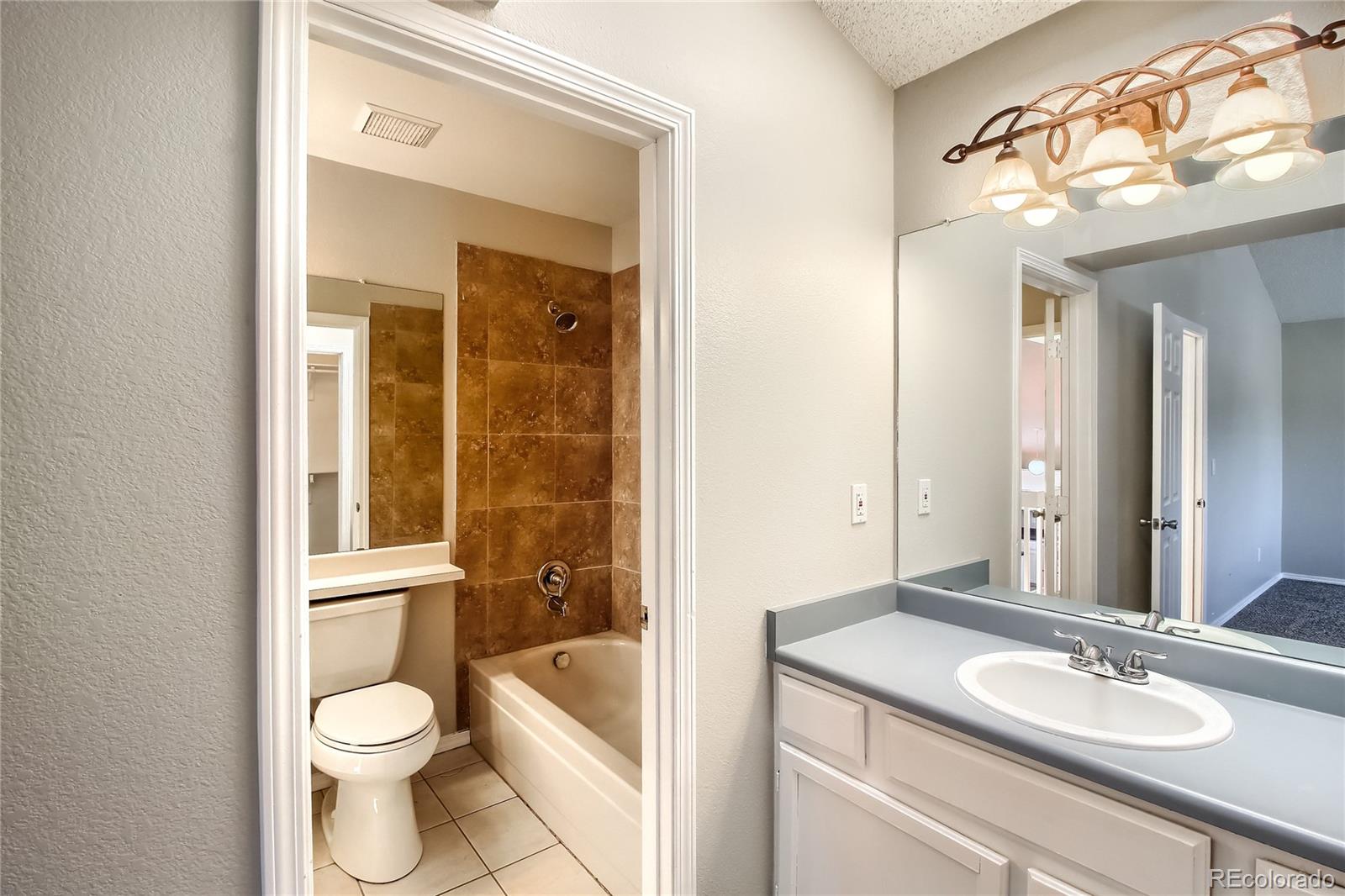 882 Thames Street Highlands Ranch, CO 80126 - Photo 20 of 35 Gallery Image 20