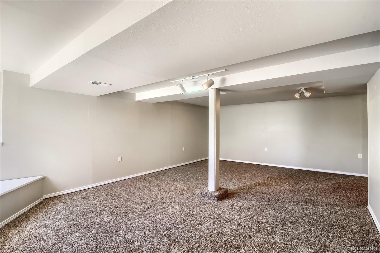 882 Thames Street Highlands Ranch, CO 80126 - Photo 27 of 35 Gallery Image 27