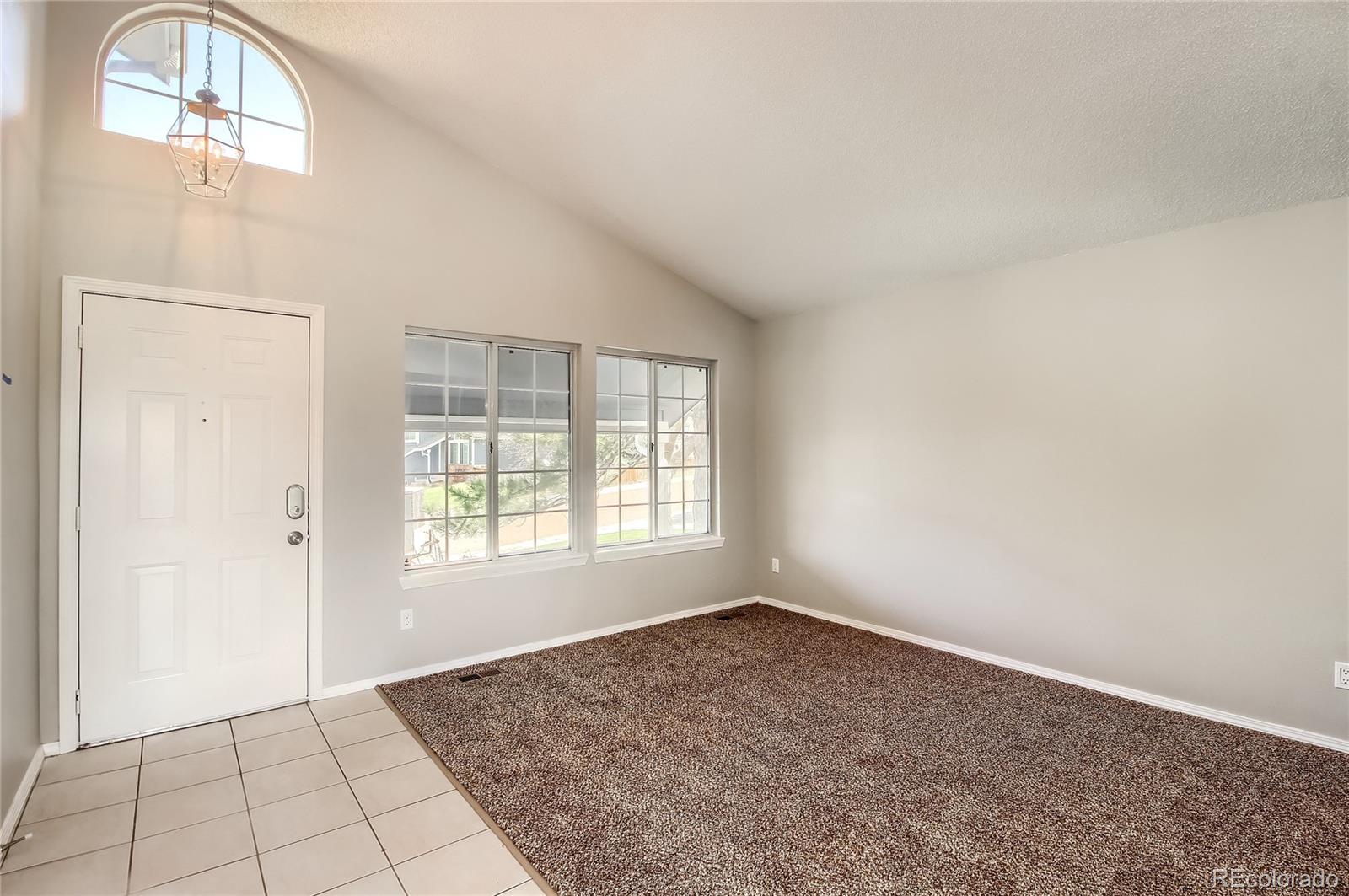 882 Thames Street Highlands Ranch, CO 80126 - Photo 6 of 35 Gallery Image 6