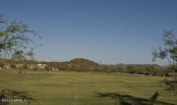 6816 West Ridgeline Road Peoria, AZ 85383 - Photo 17 of 19 Greenbelt