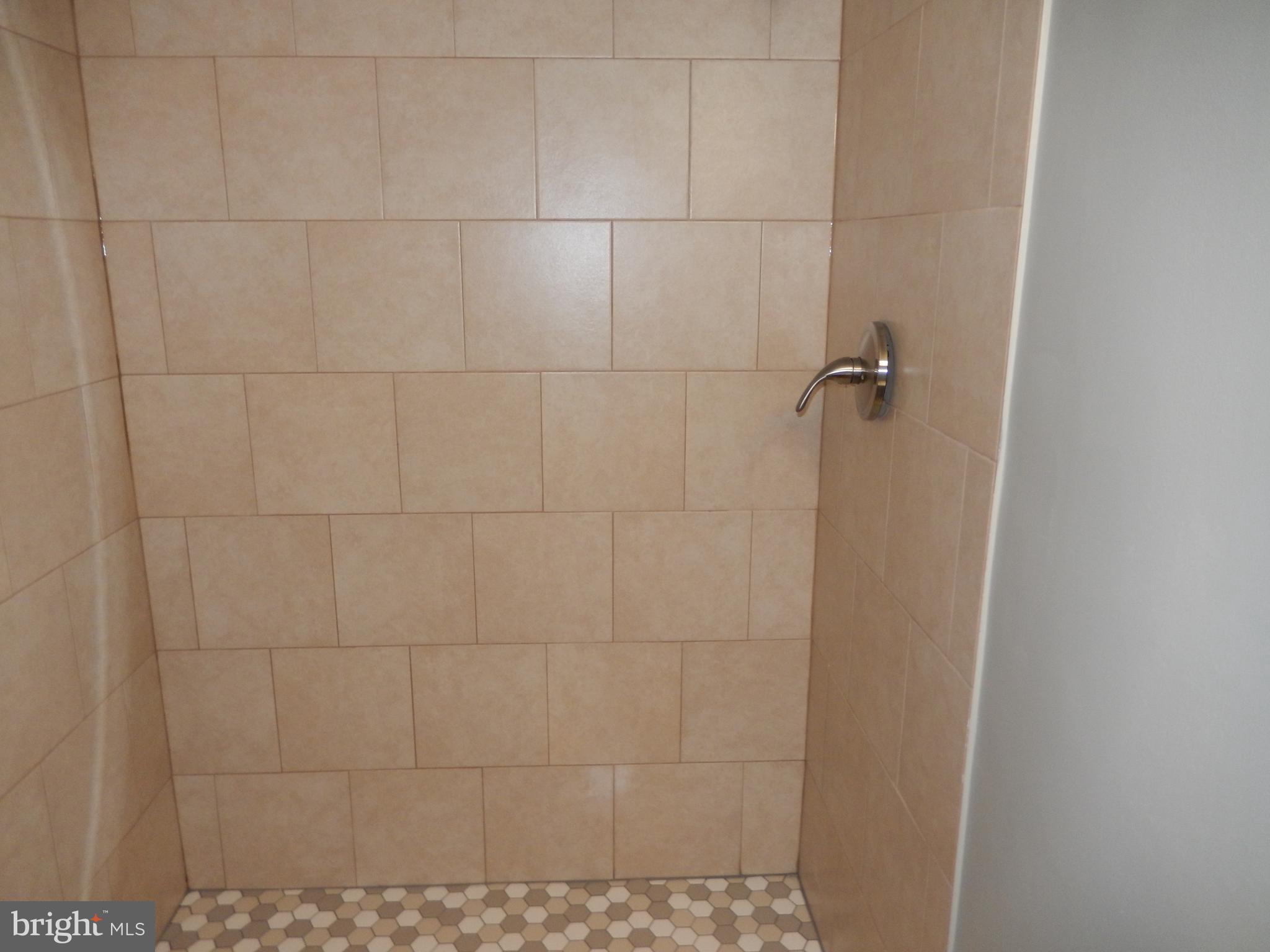 3510 Everton Street Silver Spring, MD 20906 - Photo 21 of 30 Bath