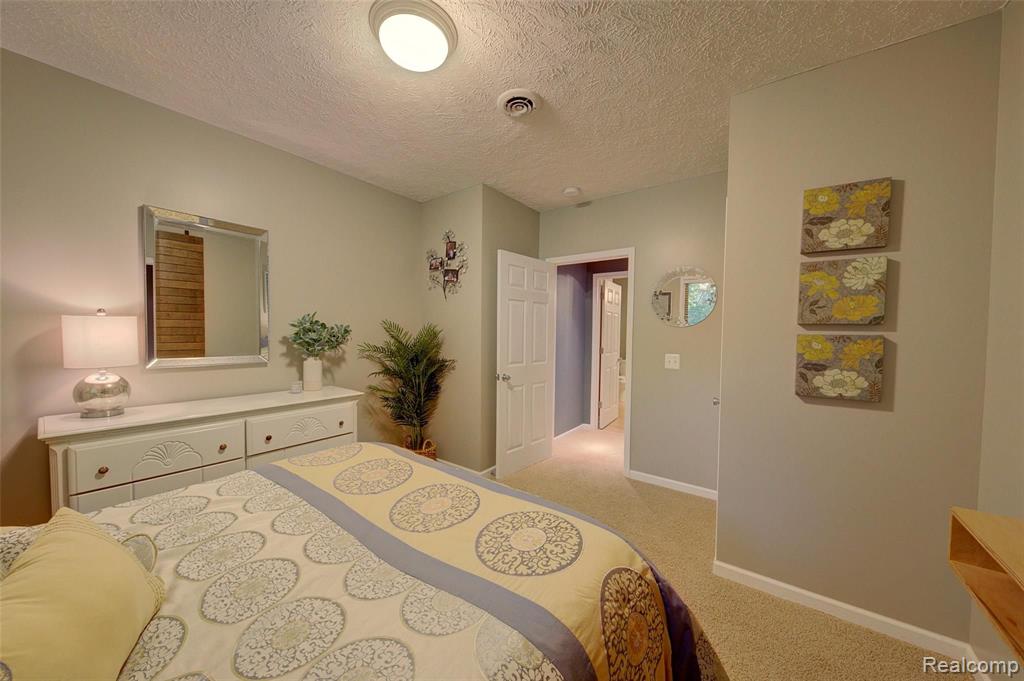 3100 Ridley Way Howell, MI 48843 - Photo 45 of 55