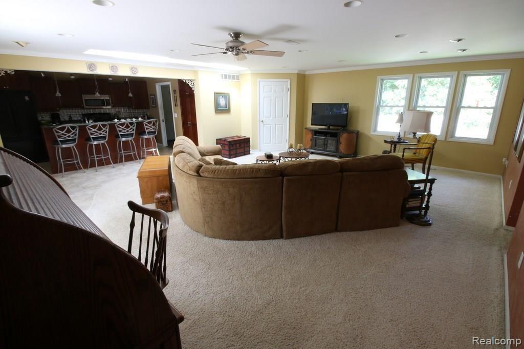 26432 Springland Street Farmington, MI 48334 - Photo 18 of 34