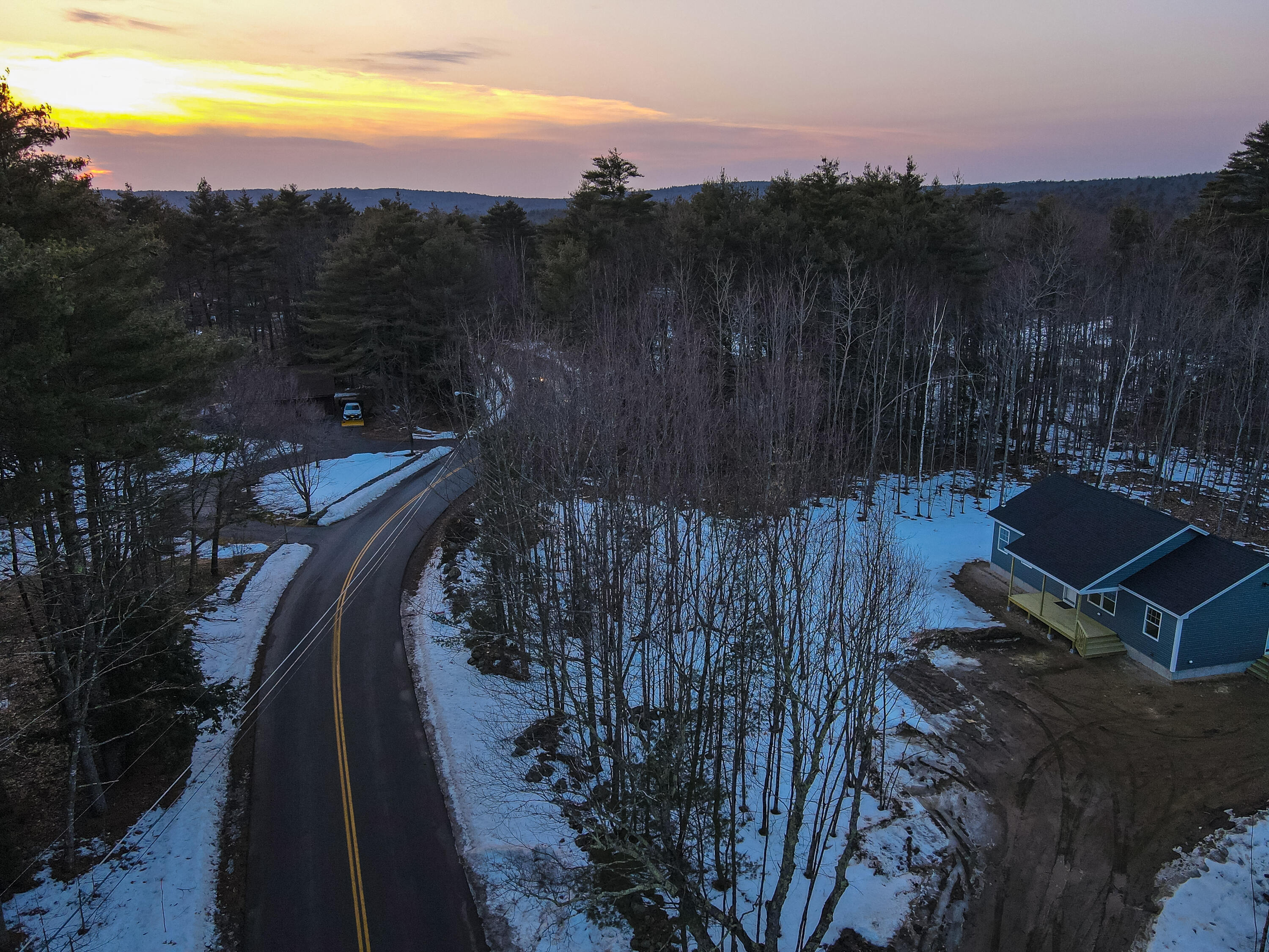 293 Sunset Road Sanford, ME 04083 - Photo 3 of 45 20240227-52