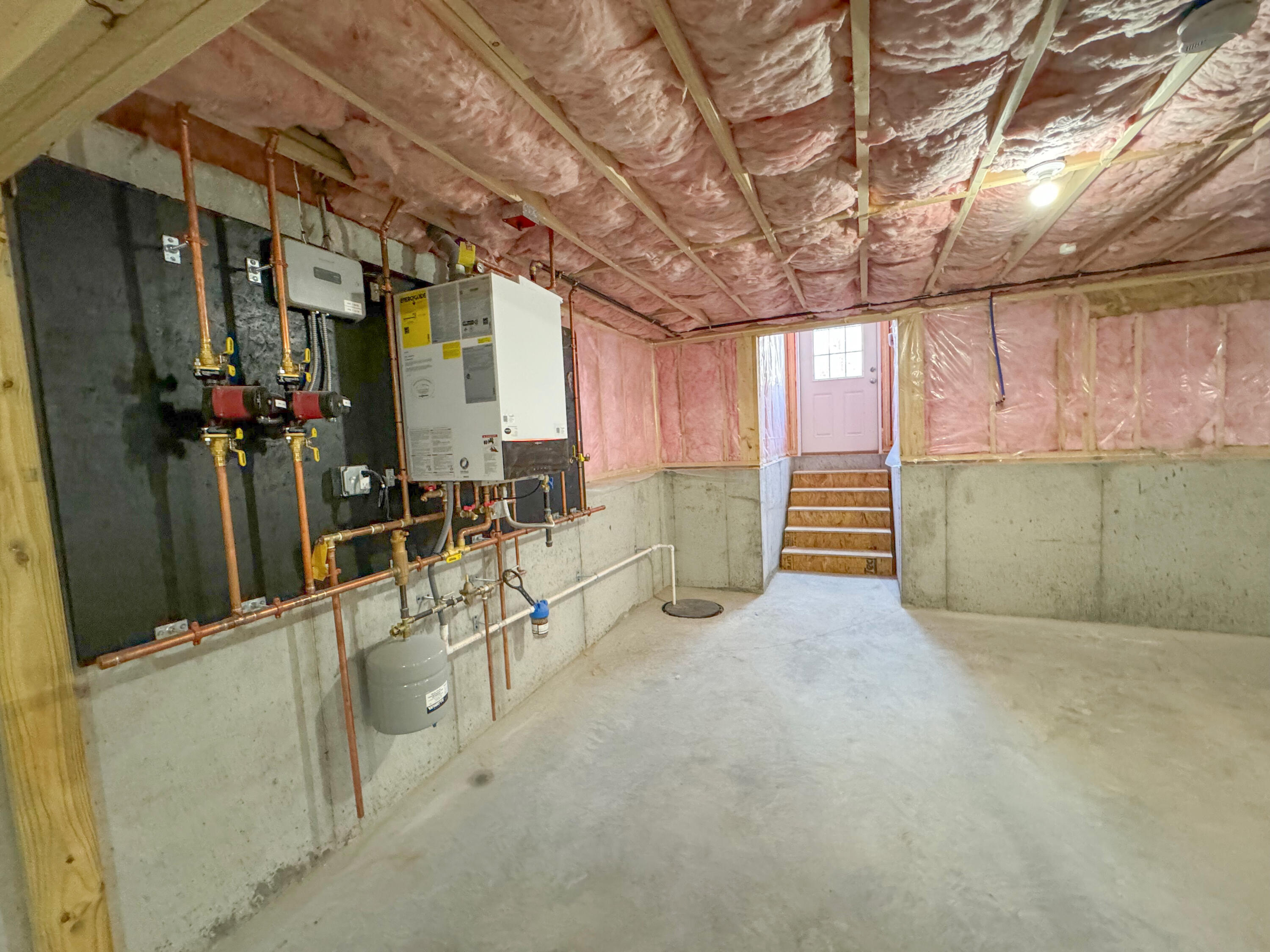 293 Sunset Road Sanford, ME 04083 - Photo 42 of 45 20240227-32